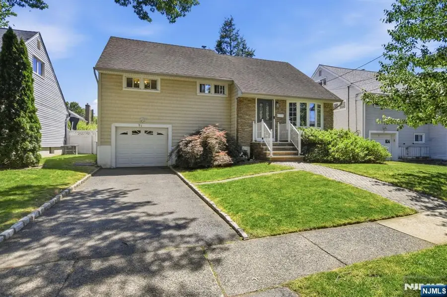 21 Morley Lane, Bloomfield, NJ 07003 - #2