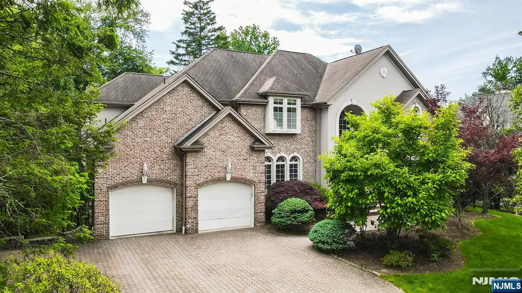 6 Maplewood Road, Closter, NJ 07624 - #1