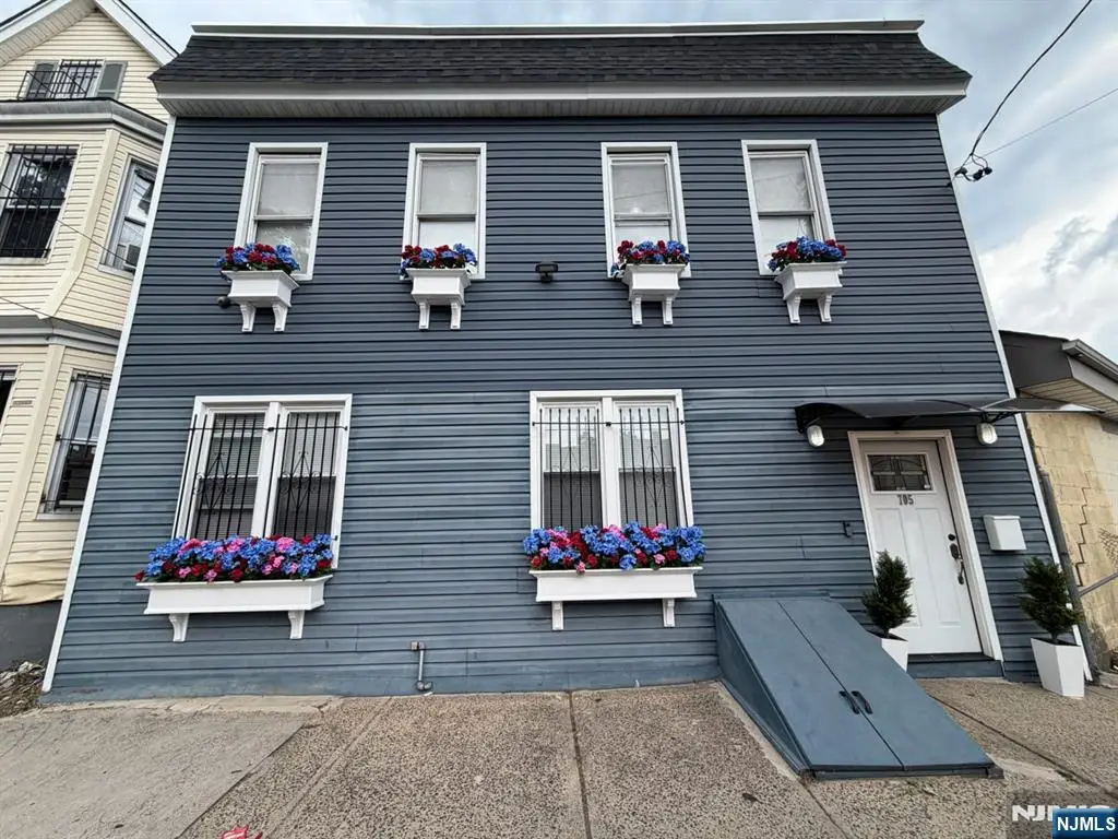 705 15th Street, Newark, NJ 07103 - #1