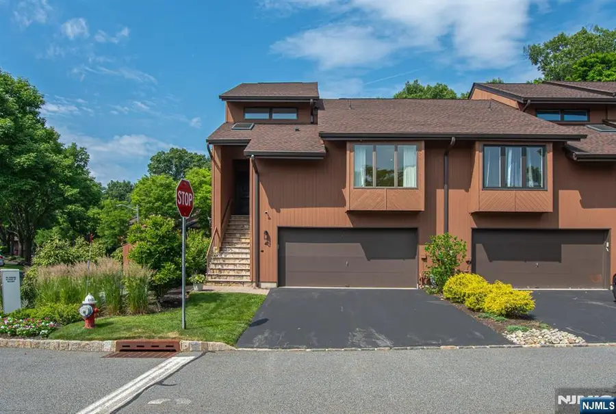 41 Sullivan Drive 4, West Orange, NJ 07052 - #2