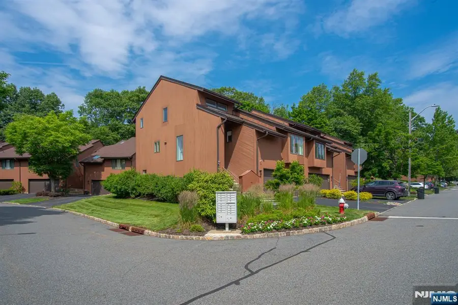 41 Sullivan Drive 4, West Orange, NJ 07052 - #3