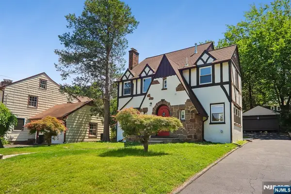 6 Norfolk, Maplewood, NJ 07040