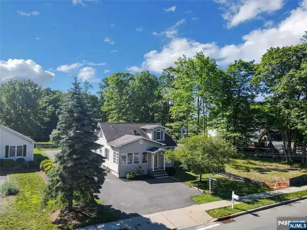 1093 Littleton Road, Morris Plains Borough, NJ 07950