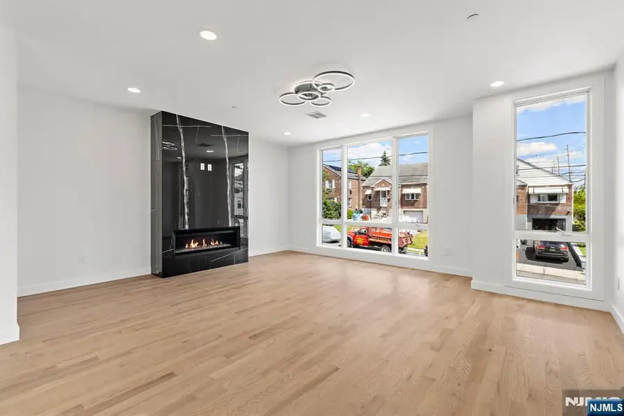 501 Saint Pauls Avenue, Cliffside Park, NJ 07010 - #2