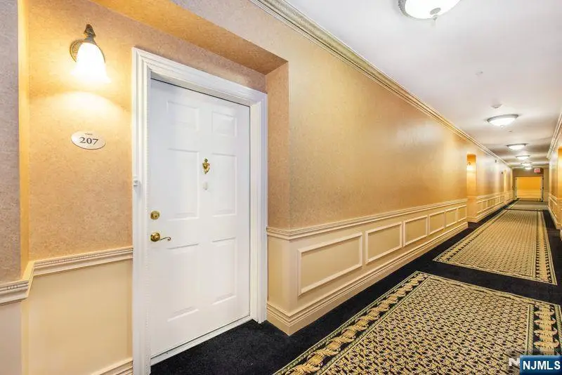 100 Ridgewood Road 207, Township Of Washington, NJ 07676 - #2