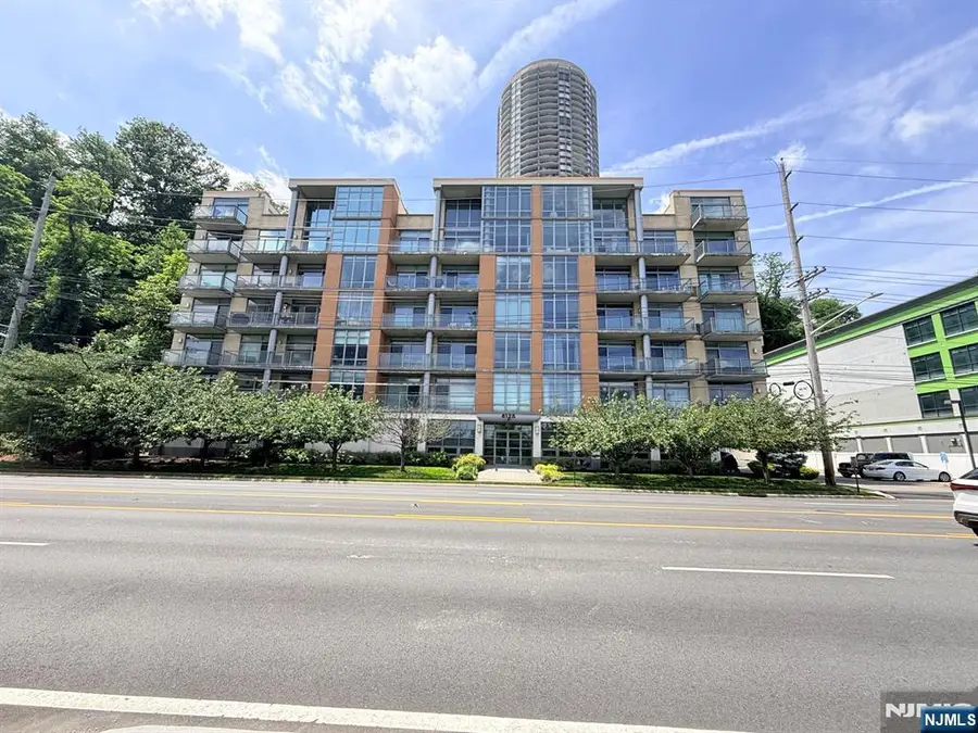 8125 River Road C3, North Bergen, NJ 07047 - #2