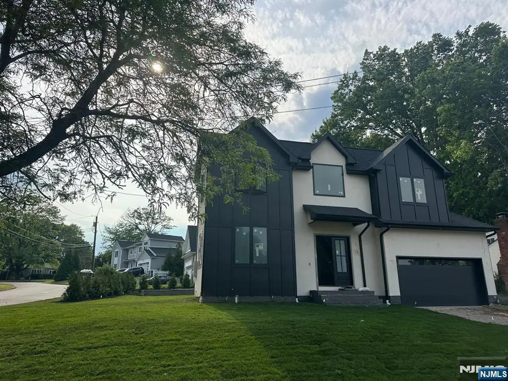 70 Carleton Road, Cresskill, NJ 07626 - #1