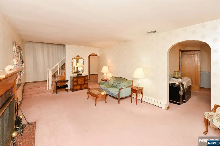 15-06 Morlot Avenue, Fair Lawn, NJ 07410 - #2