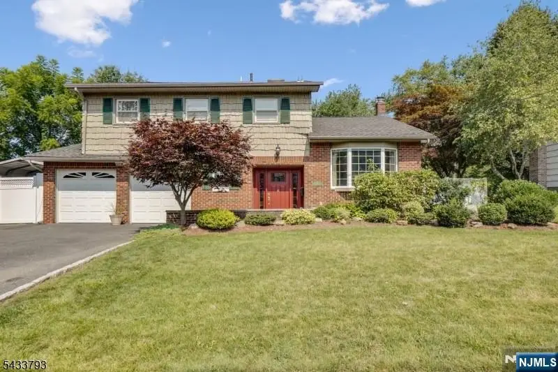 6 Davenport Avenue, Roseland, NJ 07068 - #2