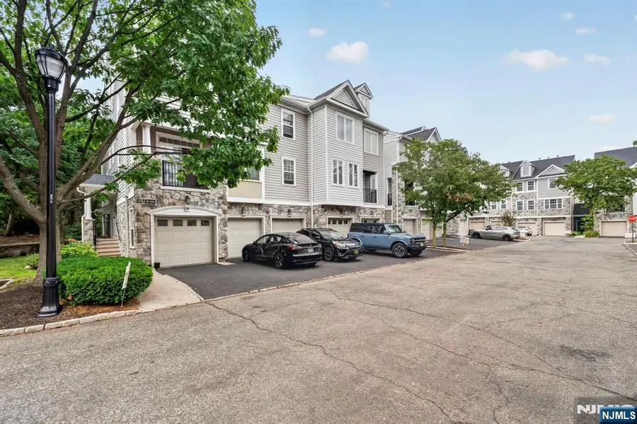 169 Winchester Court 258, Clifton, NJ 07013 - #2