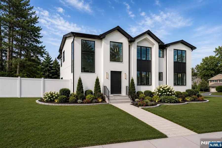 673 Cambridge Road, Paramus, NJ 07652 - #2