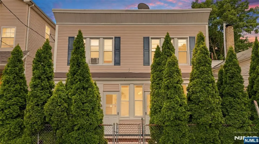 604 Forest Street, Orange, NJ 07050 - #1