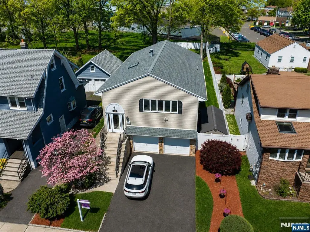 12 Chamberlain Avenue, Little Ferry, NJ 07643 - #1