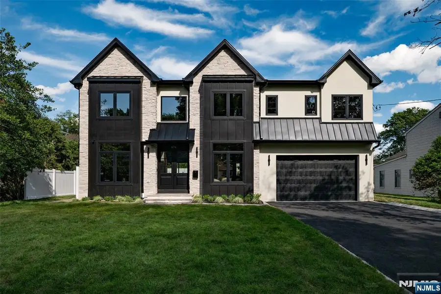474 Oregon Street, Paramus, NJ 07652 - #3