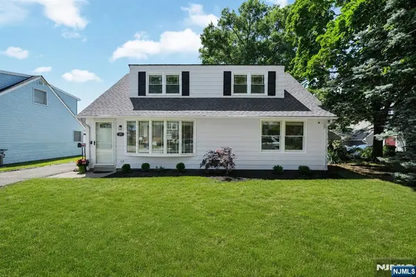 25 Parker Avenue, Rochelle Park, NJ 07662