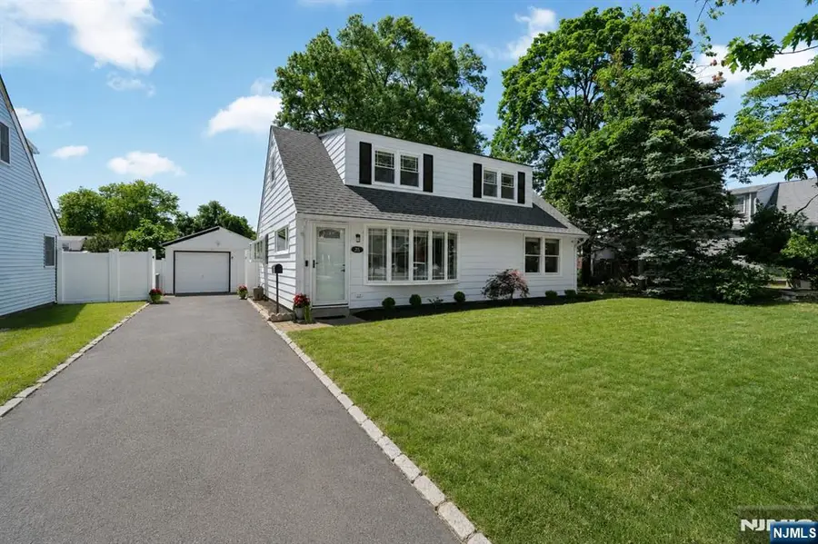 25 Parker Avenue, Rochelle Park, NJ 07662 - #2