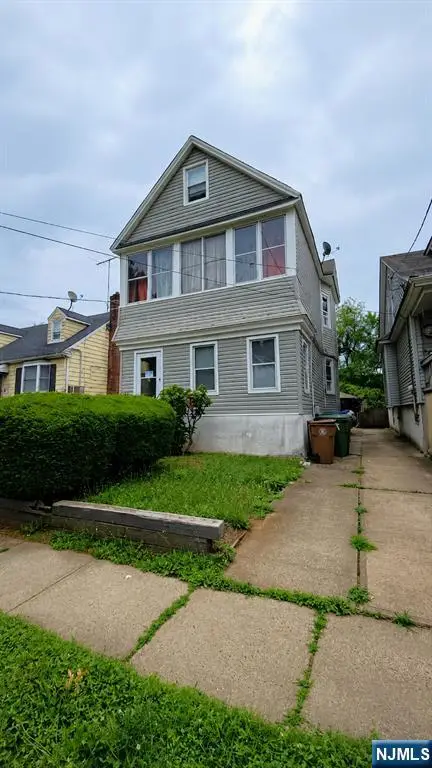 25 W 15th Street, Linden, NJ 07036 - #1