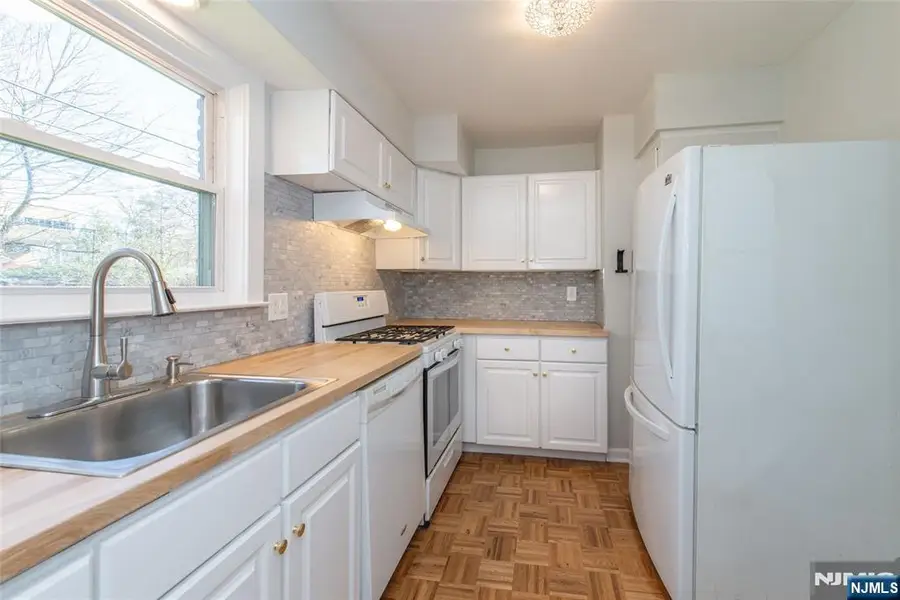 43 Conforti Avenue 83, West Orange, NJ 07052 - #3
