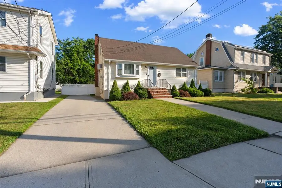 189-191 Totowa Avenue, Paterson, NJ 07502 - #2