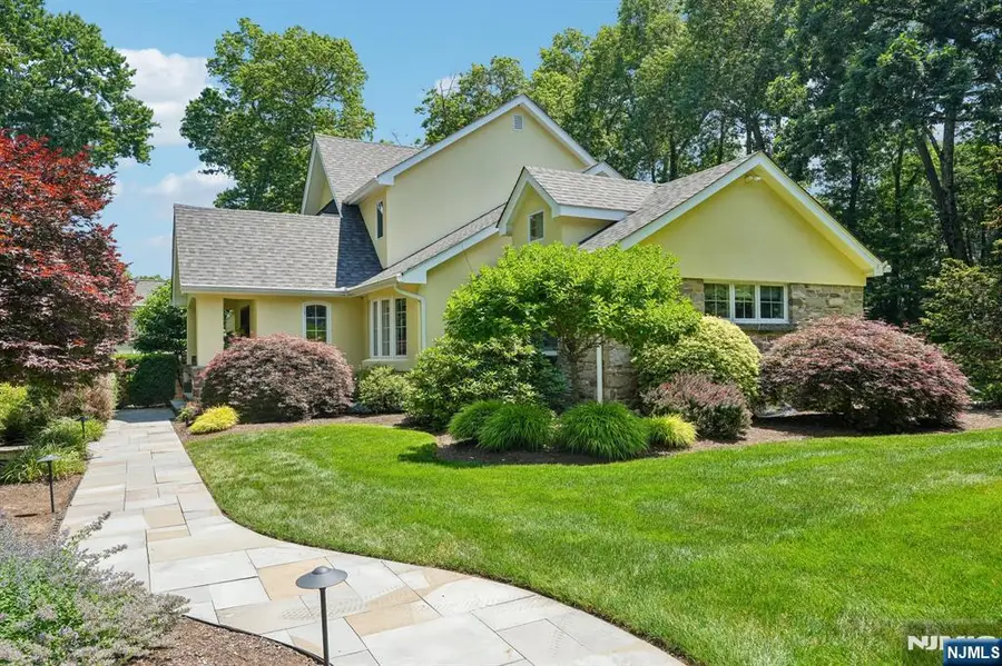 650 Fairview Place, Wyckoff, NJ 07481 - #3