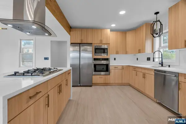 27 Valley Way, West Orange, NJ 07052