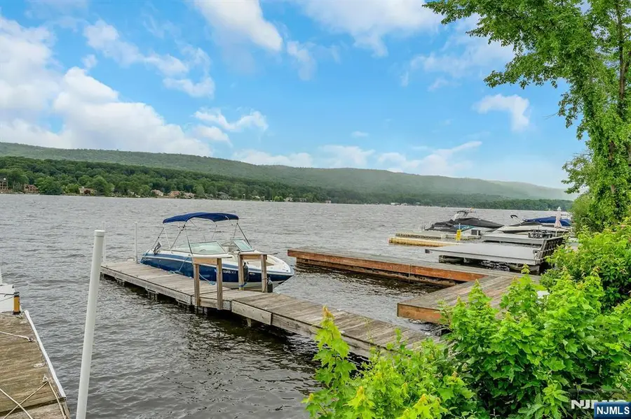 16 Shephard Road, Hewitt, NJ 07421 - #3