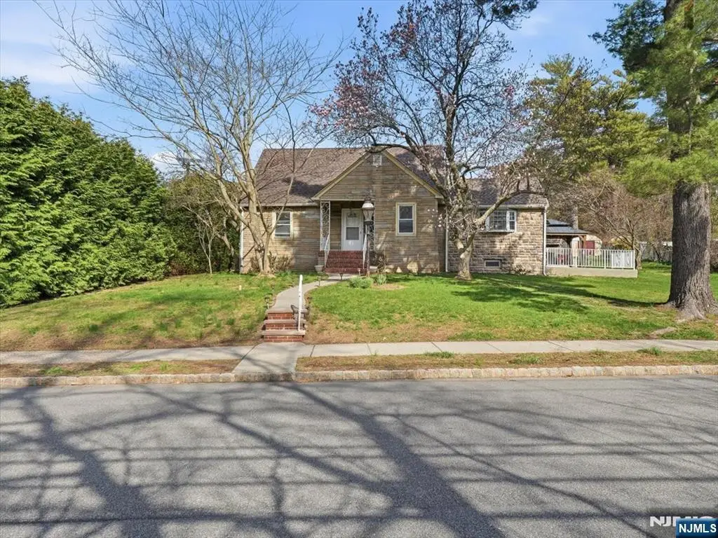 95 Sycamore Avenue, Livingston, NJ 07039 - #1