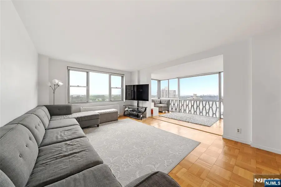2100 Linwood Avenue 19V, Fort Lee, NJ 07024 - #3