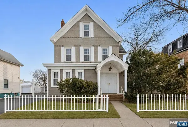 118 Hudson Street, Hackensack, NJ 07601