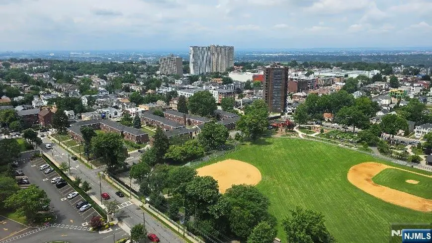 2100 Linwood Avenue 23D, Fort Lee, NJ 07024 - #1