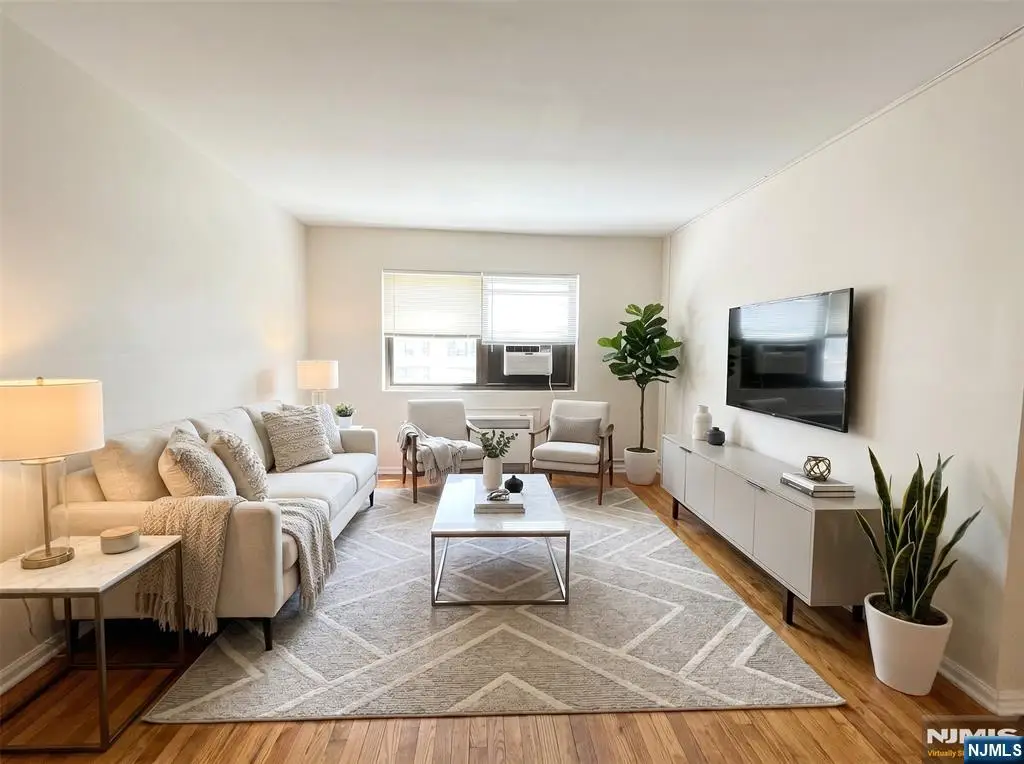 3050 Edwin Avenue 3F, Fort Lee, NJ 07024 - #1