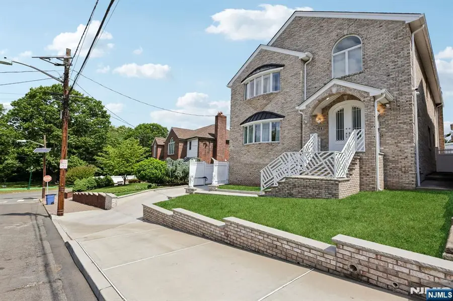 11 Linden Avenue, Kearny, NJ 07032 - #3