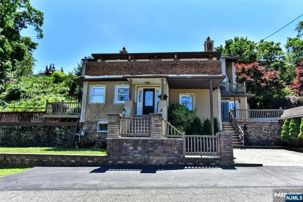 27 Joan Street, Wayne, NJ 07470 - #1