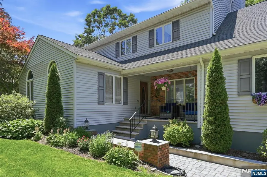 18 Tice Road, Hewitt, NJ 07421 - #3