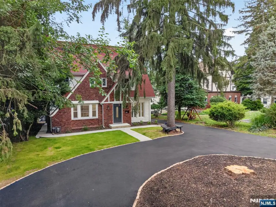 216 Gregory Avenue, West Orange, NJ 07052 - #2