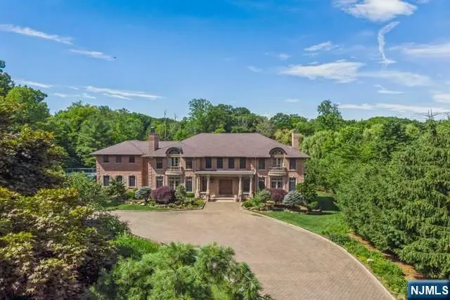 31 Marie Major Drive, Alpine, NJ 07620 - #1