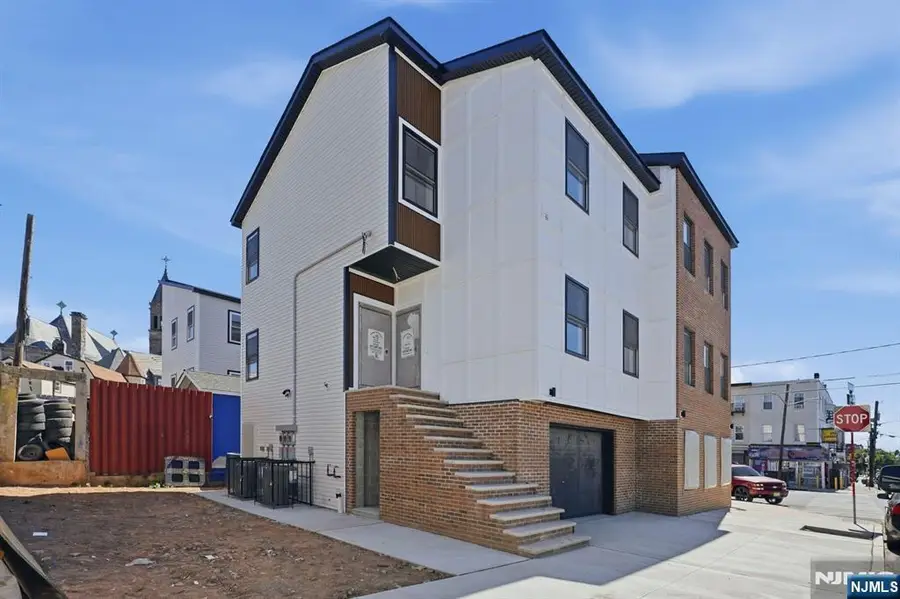 36 Parkhurst Street, Newark, NJ 07114 - #3