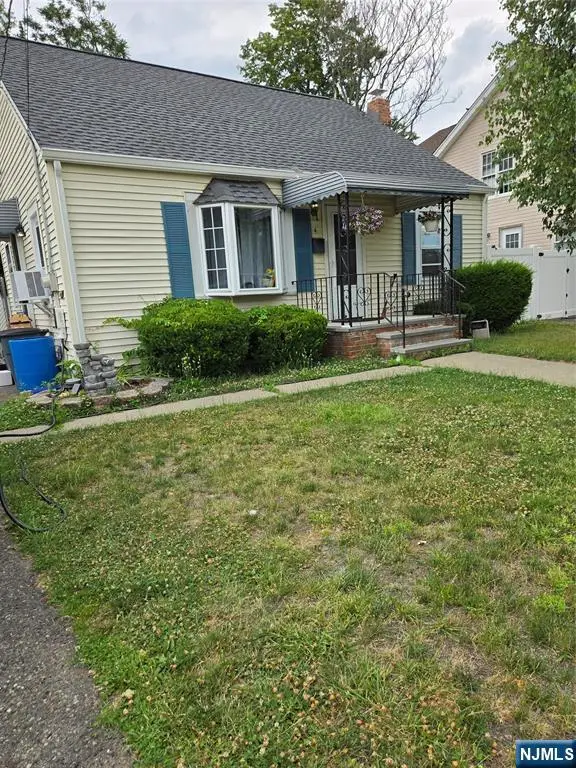 4 Salem Road, Paterson, NJ 07502 - #2