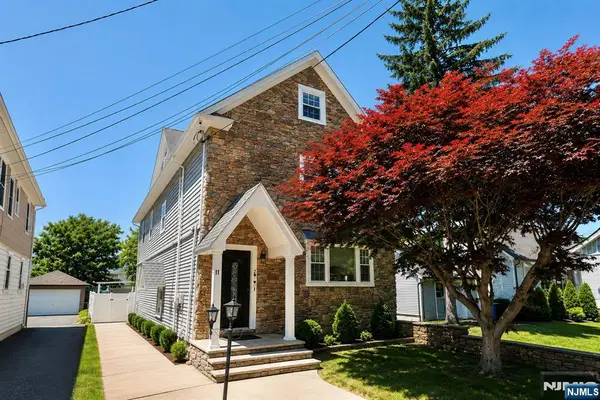 11 Insley Avenue, Rutherford, NJ 07070