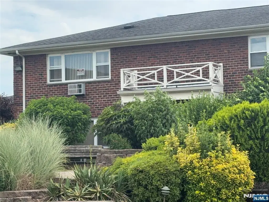 100 Bergen Boulevard 26, Fairview, NJ 07022 - #1