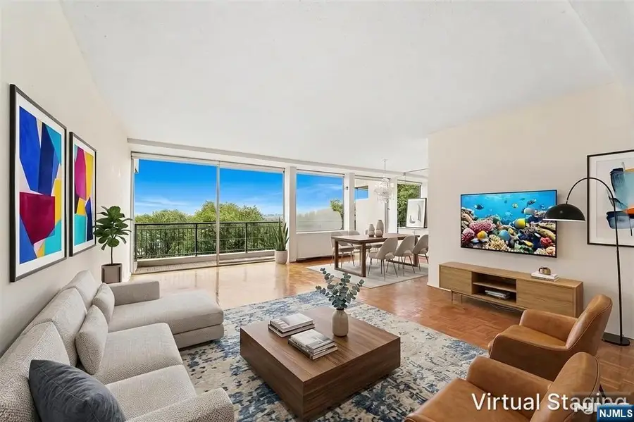 4 Horizon Road # G18, Fort Lee, NJ 07024 - #2