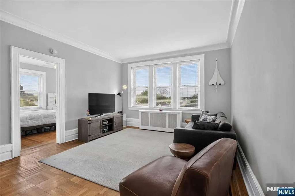 16 Forest Street 302, Montclair, NJ 07042 - #1