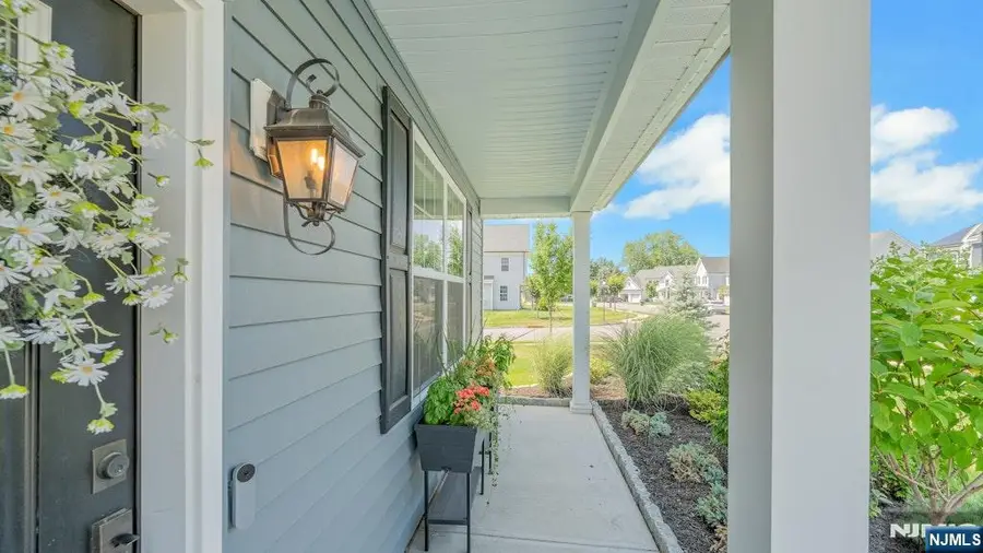 10 Bares Court, Little Ferry, NJ 07643 - #3