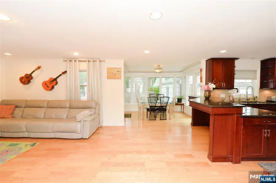 3-21 27th Street, Fair Lawn, NJ 07410 - #3