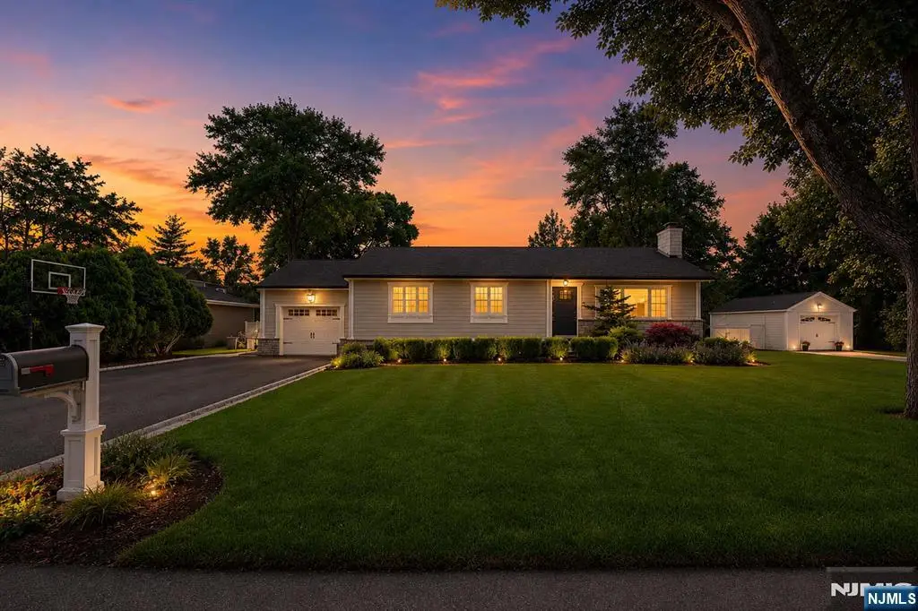 14 Morrow Road, Midland Park, NJ 07432 - #1