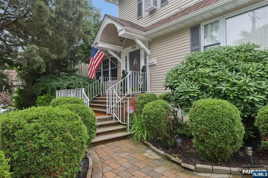 306 Passaic Avenue, Hasbrouck Heights, NJ 07604 - #2