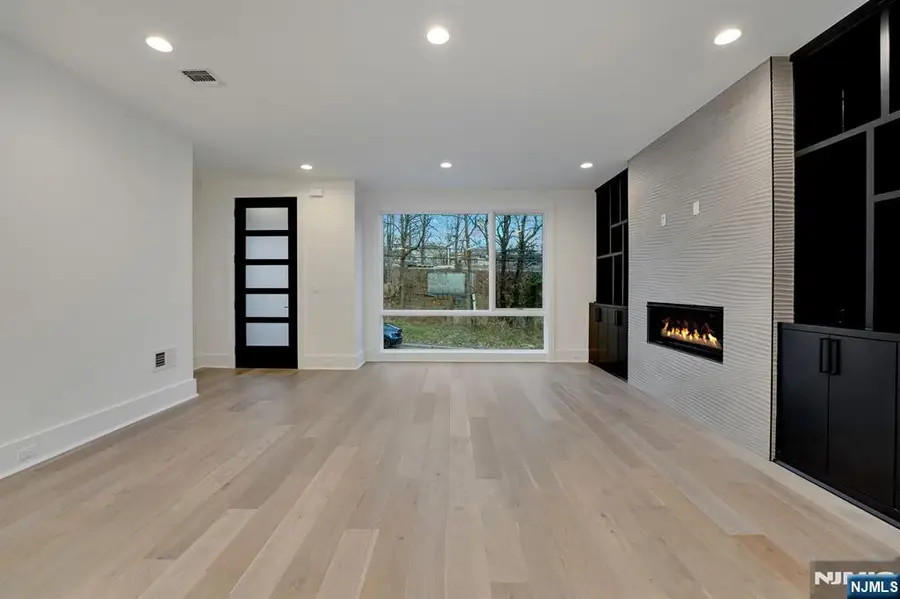 529 5th Street B, Palisades Park, NJ 07650 - #3