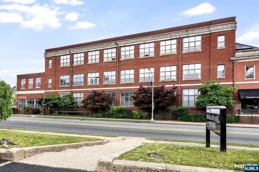 350 Scotland Road 106, Orange, NJ 07050 - #3