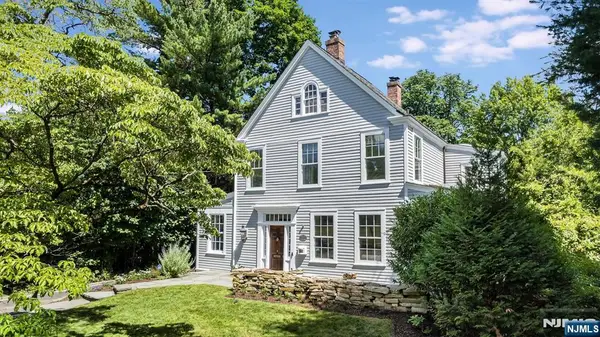 53 Hillside Avenue, Glen Ridge, NJ 07028