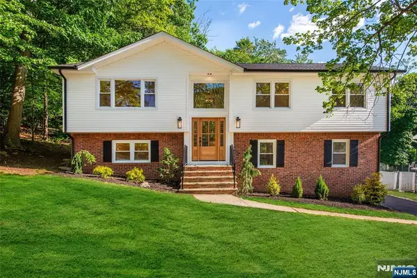 13 Arverne Road, West Orange, NJ 07052